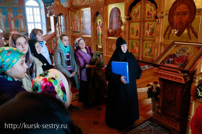 Православная молодёжь из Орла посетила обитель