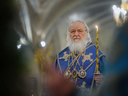 Святейший Патриарх Кирилл совершил объезд Москвы с иконой Божией Матери «Умиление»